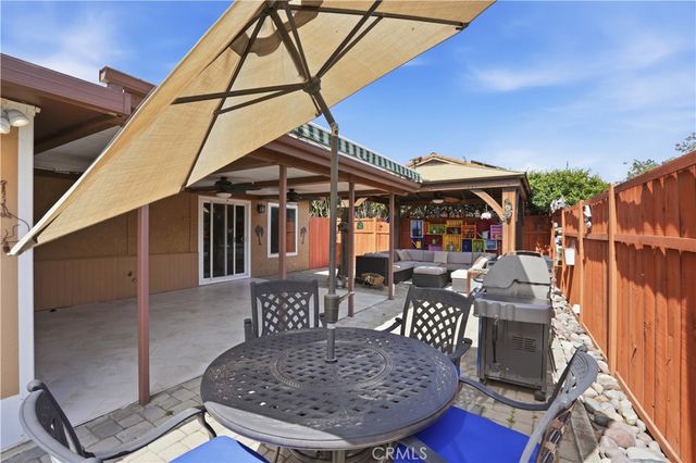 2792 Derringer Place, Escondido, CA 92027