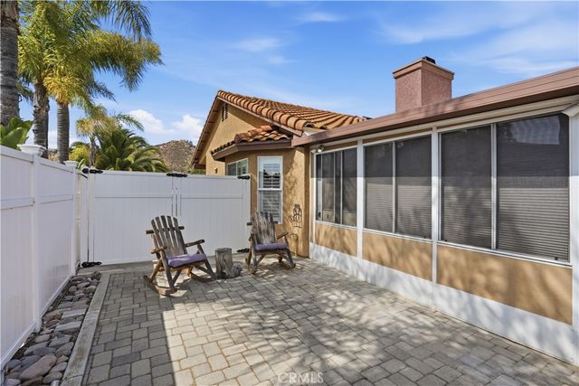 2792 Derringer Place, Escondido, CA 92027