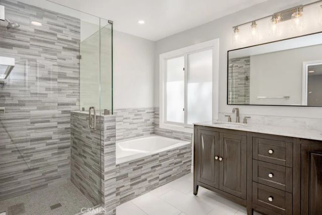 3914 Benedict Canyon Drive, Sherman Oaks, CA 91423