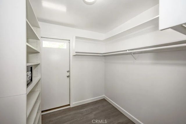 3914 Benedict Canyon Drive, Sherman Oaks, CA 91423