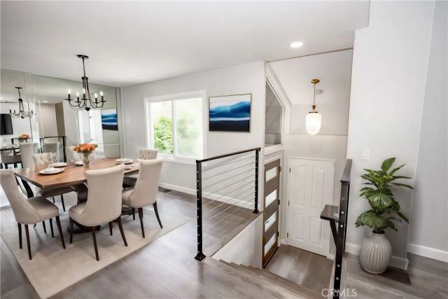 3914 Benedict Canyon Drive, Sherman Oaks, CA 91423