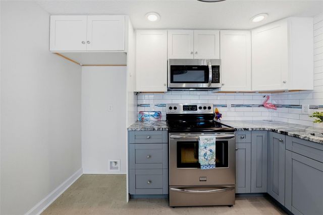 13815 PLUMOSA AVENUE, Hudson, FL 34667