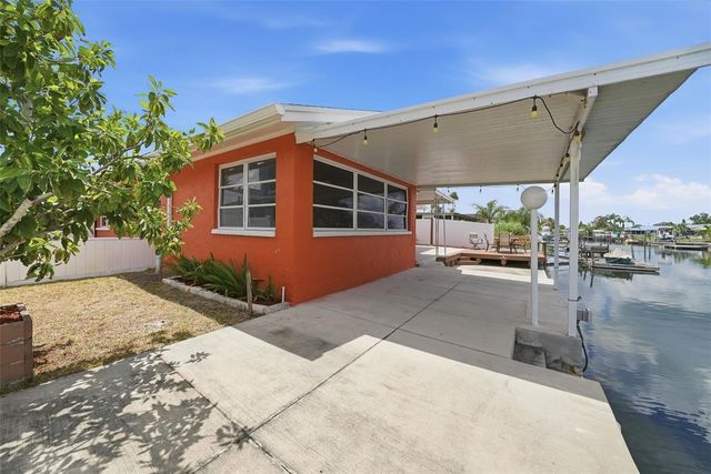 13815 PLUMOSA AVENUE, Hudson, FL 34667