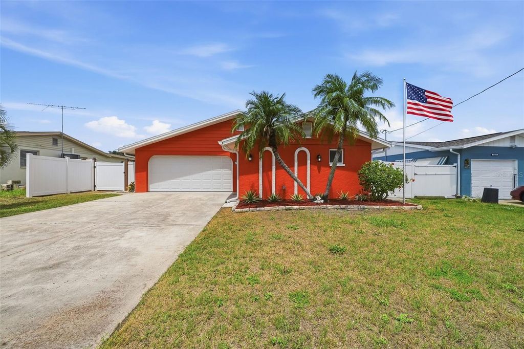 13815 PLUMOSA AVENUE, Hudson, FL 34667