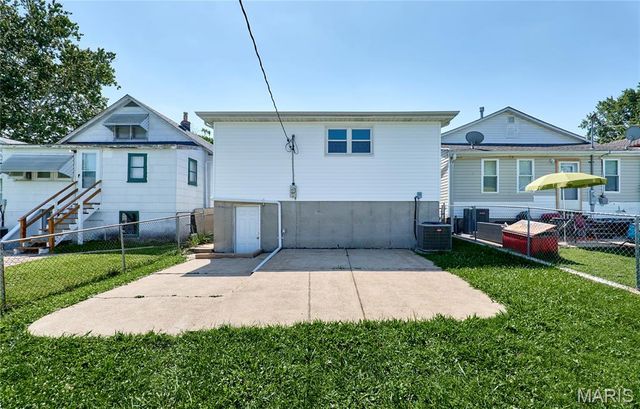 761 Ruprecht Avenue, Affton, MO 63125