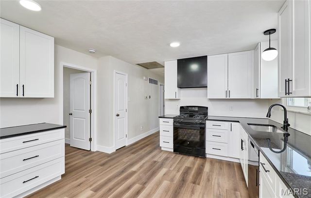 761 Ruprecht Avenue, Affton, MO 63125