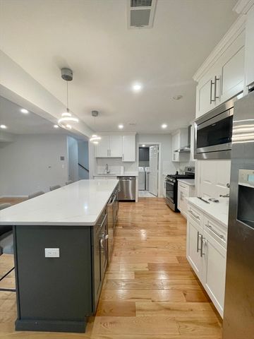 15 Marion Street E, Boston, MA 02131