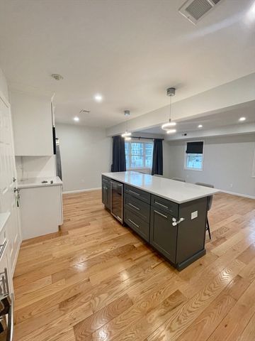 15 Marion Street E, Boston, MA 02131