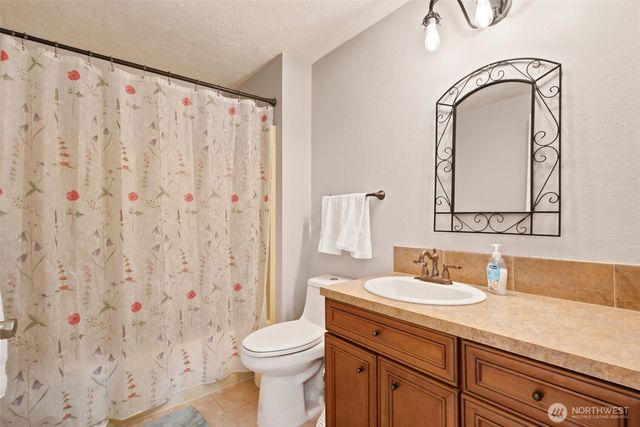 361 E Anderson Road, Sequim, WA 98382