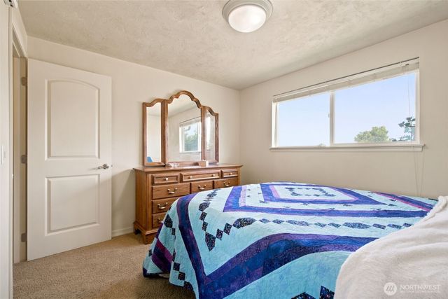 361 E Anderson Road, Sequim, WA 98382