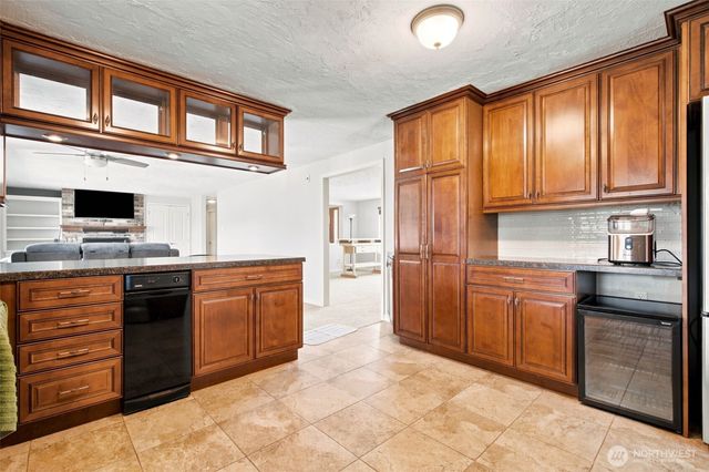 361 E Anderson Road, Sequim, WA 98382