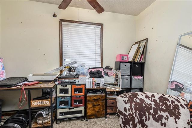 622 Church Street, Tonganoxie, KS 66086