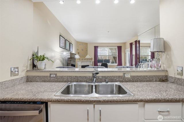 10800 SE 17th Circle #H94, Vancouver, WA 98664