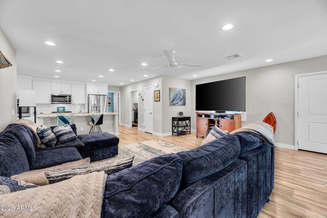 3109 E MONTEROSA Street, Phoenix, AZ 85016