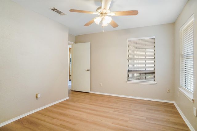 802 Chipwood Court, Euless, TX 76039
