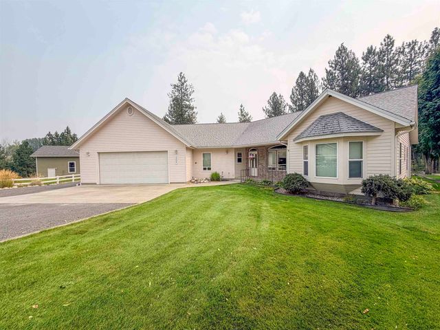 1555 S Meyers St, Kettle Falls, WA 99141 property photo