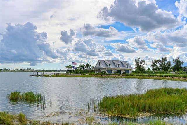 978 CROSSWIND AVENUE, Sarasota, FL 34240