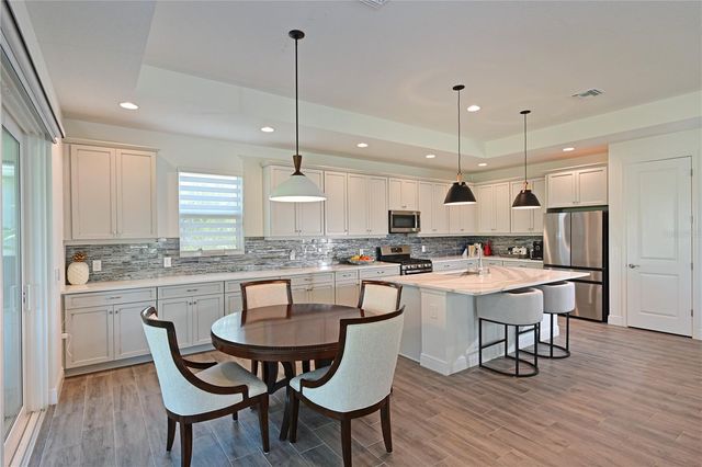 978 CROSSWIND AVENUE, Sarasota, FL 34240