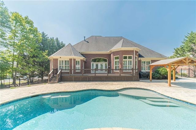 1328 Ewing Creek Drive, Dacula, GA 30019