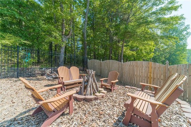 1328 Ewing Creek Drive, Dacula, GA 30019
