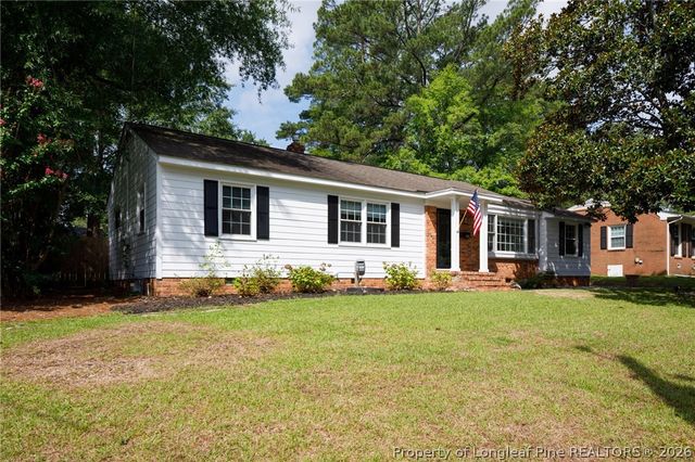 2611 Huntington Road, Fayetteville, NC 28303