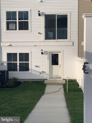 10588 ROUNDSTONE LN, White Plains, MD 20695