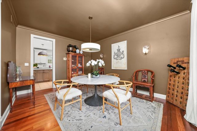 35080 N Oak Knoll Circle, Gurnee, IL 60031