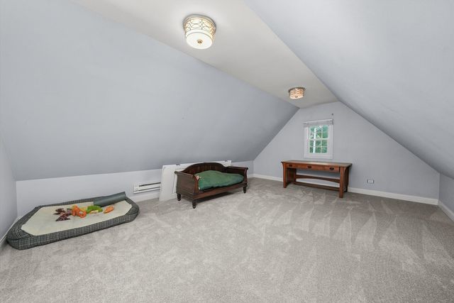 35080 N Oak Knoll Circle, Gurnee, IL 60031