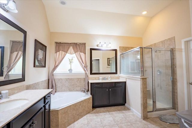 22002 Flashing Ridge Drive, Spring, TX 77389