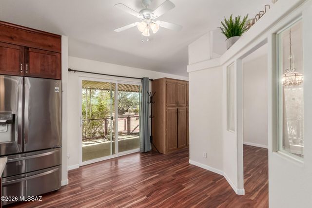 6505 N Pelto Path, Tucson, AZ 85743