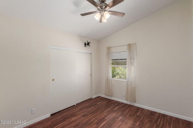 6505 N Pelto Path, Tucson, AZ 85743