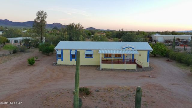 6505 N Pelto Path, Tucson, AZ 85743