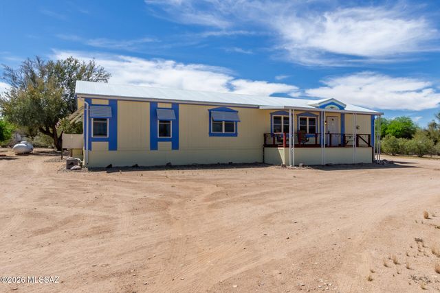 6505 N Pelto Path, Tucson, AZ 85743