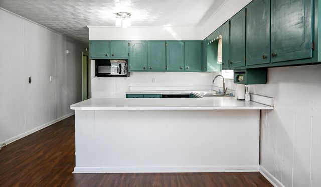 5714 Waterlevel Highway, Cleveland, TN 37323