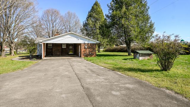 5714 Waterlevel Highway, Cleveland, TN 37323