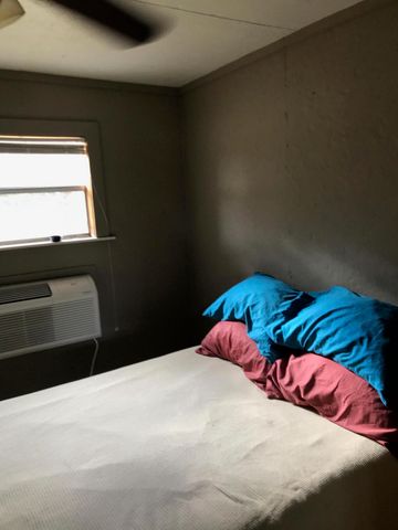 5714 Waterlevel Highway, Cleveland, TN 37323