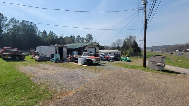 5714 Waterlevel Highway, Cleveland, TN 37323