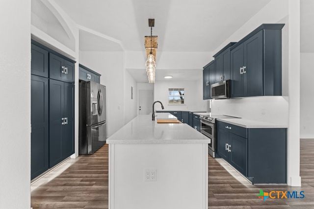 456 County Road 4711, Kempner, TX 76539