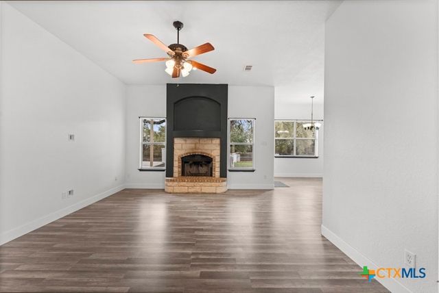 456 County Road 4711, Kempner, TX 76539