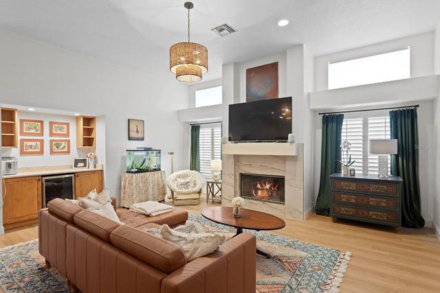 9115 CANBERLEY DRIVE, Tampa, FL 33647