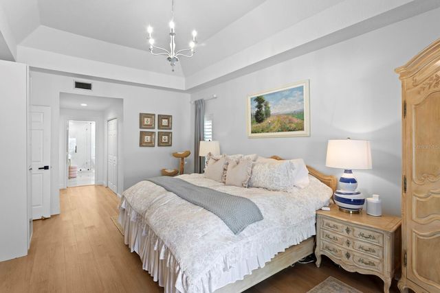 9115 CANBERLEY DRIVE, Tampa, FL 33647