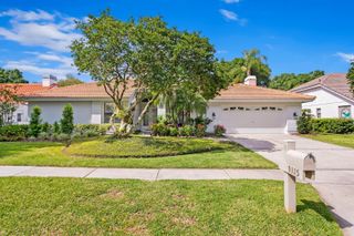 9115 CANBERLEY DRIVE, Tampa, FL 33647