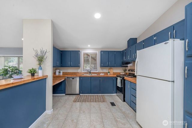 16205 63rd Avenue Ct E #207, Puyallup, WA 98375