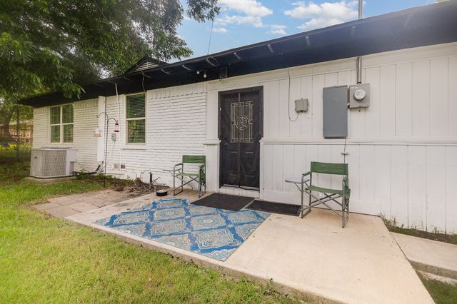 621 New Market Road, Mesquite, TX 75149