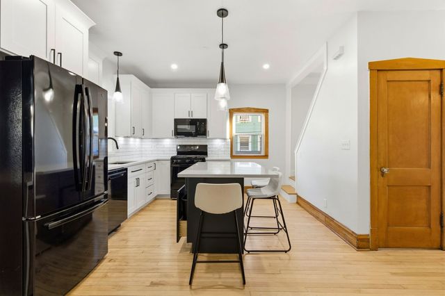 330 Circle Avenue, Forest Park, IL 60130