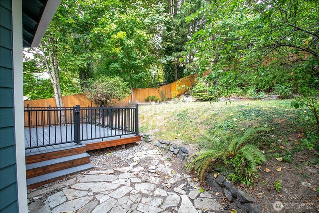 1428 Sweetbay Drive, Bellingham, WA 98229