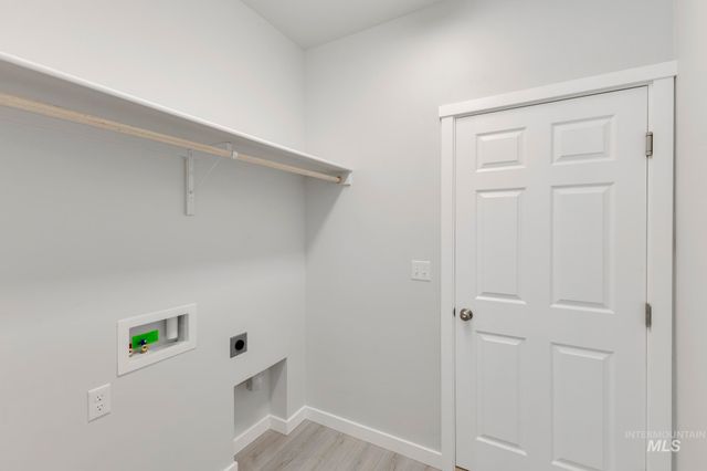 8270 E Bright Angel Dr, Nampa, ID 83687