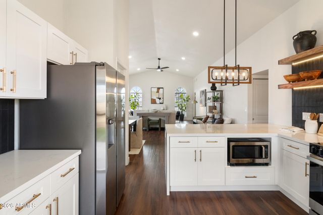 1506 W MISSION Drive, Chandler, AZ 85224