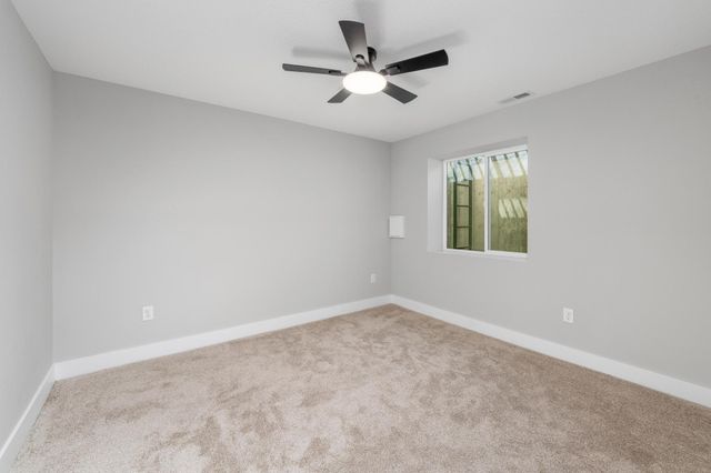 4805 W Calvert St, Wichita, KS 67215