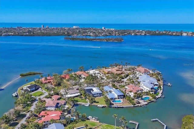 1137 N LAKE SHORE DRIVE, Sarasota, FL 34231